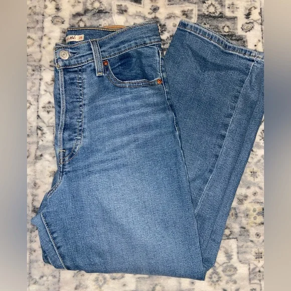 Levi’s Women’s Ribcage Straight Ankle Jean W28 x L27 - Picture 6 of 6